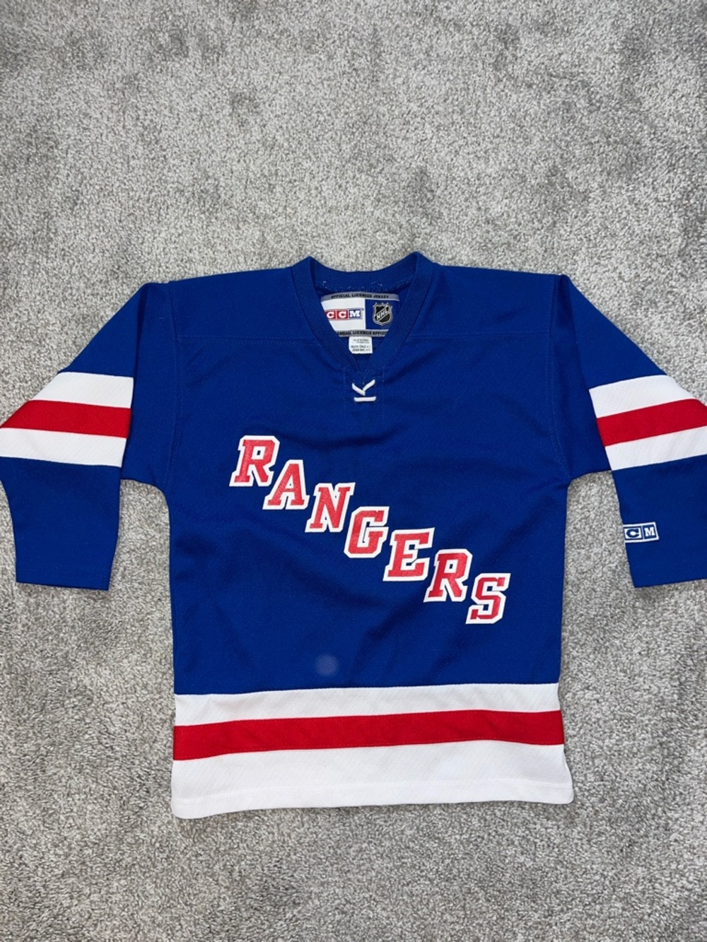Vintage style CCM New York Rangers Sewn Blue Hockey Kids Youth Jersey 4-7